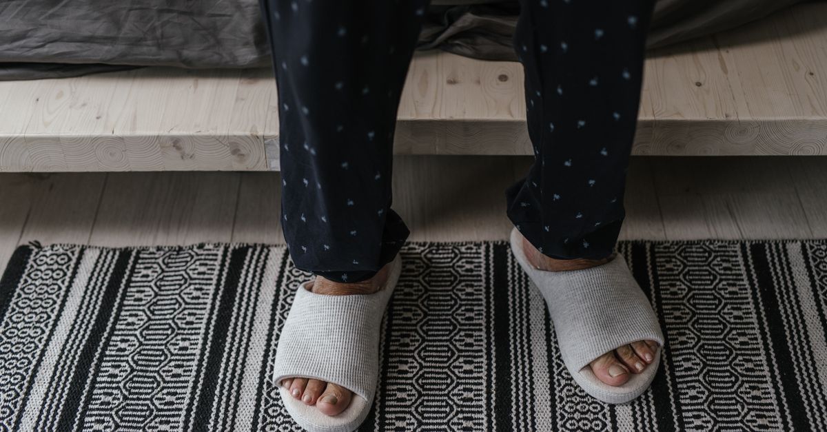 découvrez nos astuces et conseils pour garder vos pieds au chaud en toutes saisons, avec des solutions confortables et efficaces.