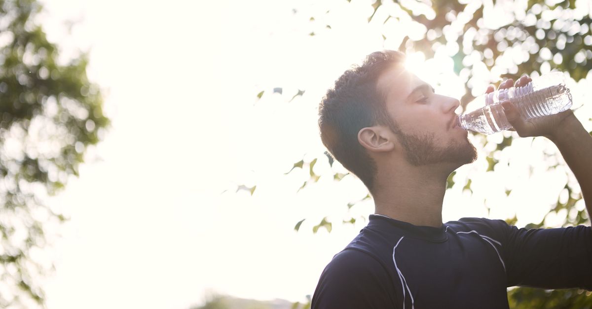 découvrez l'importance de l'hydratation pour votre santé, avec des conseils pratiques pour rester bien hydraté au quotidien.