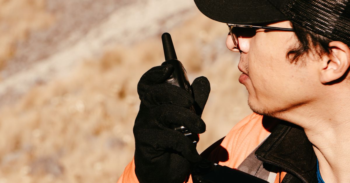 découvrez les téléphones satellites, l'outil de communication idéal pour rester connecté partout dans le monde, même hors réseau classique.