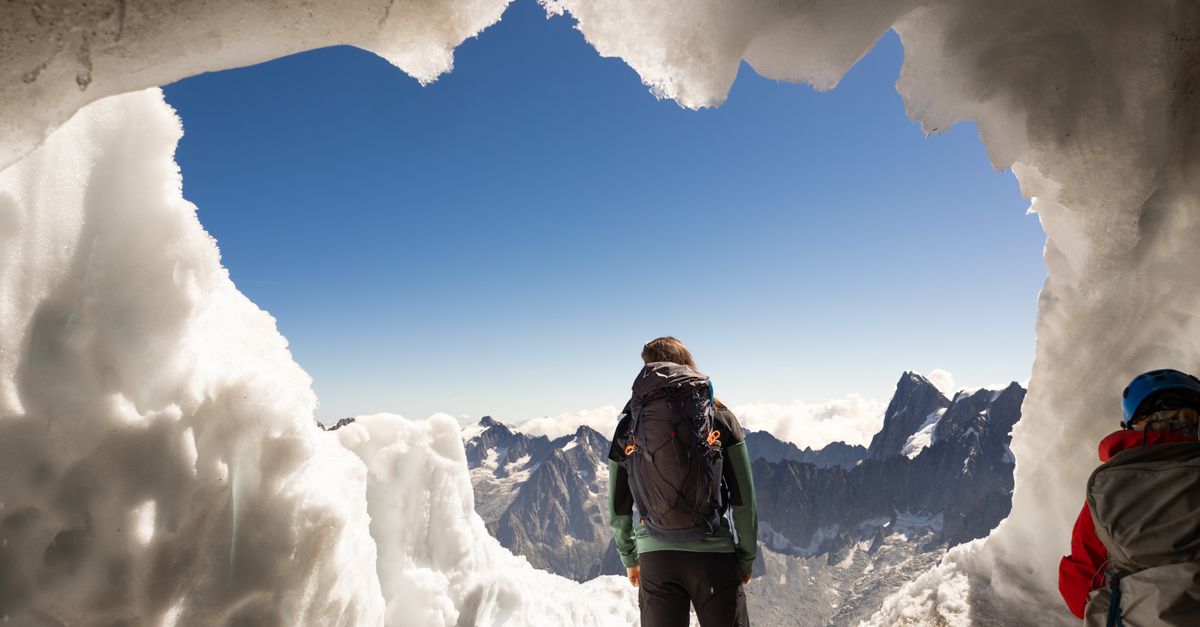 découvrez l’alpinisme dans les alpes : conseils pour débuter, équipement essentiel et itinéraires adaptés à votre niveau.