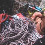 préparez-vous efficacement à l'alpinisme avec nos conseils essentiels, équipements recommandés et techniques de sécurité pour réussir vos ascensions en toute sérénité.