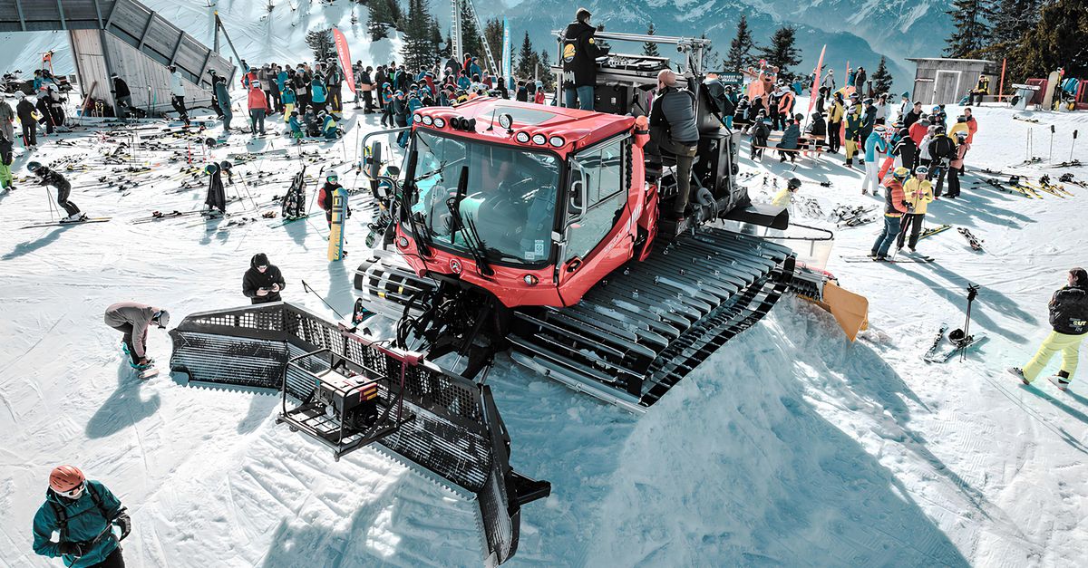 découvrez l'aventure ultime avec notre expédition de ski hors-piste, alliant sensations fortes et paysages vierges pour les passionnés de glisse et de nature.