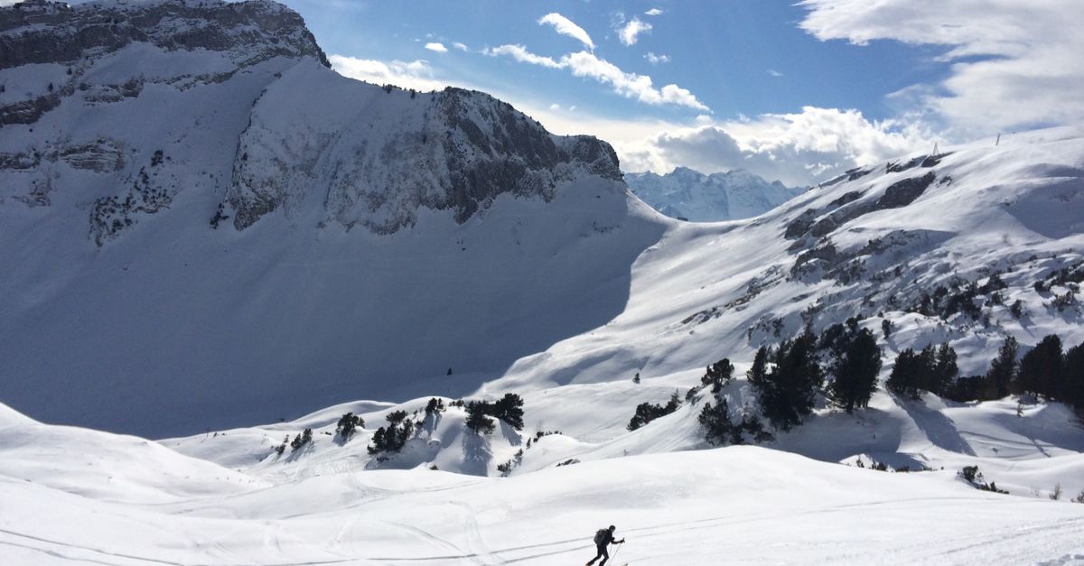 découvrez la technique de transition rapide en ski de randonnée alpine pour optimiser vos performances et profiter pleinement de chaque descente.