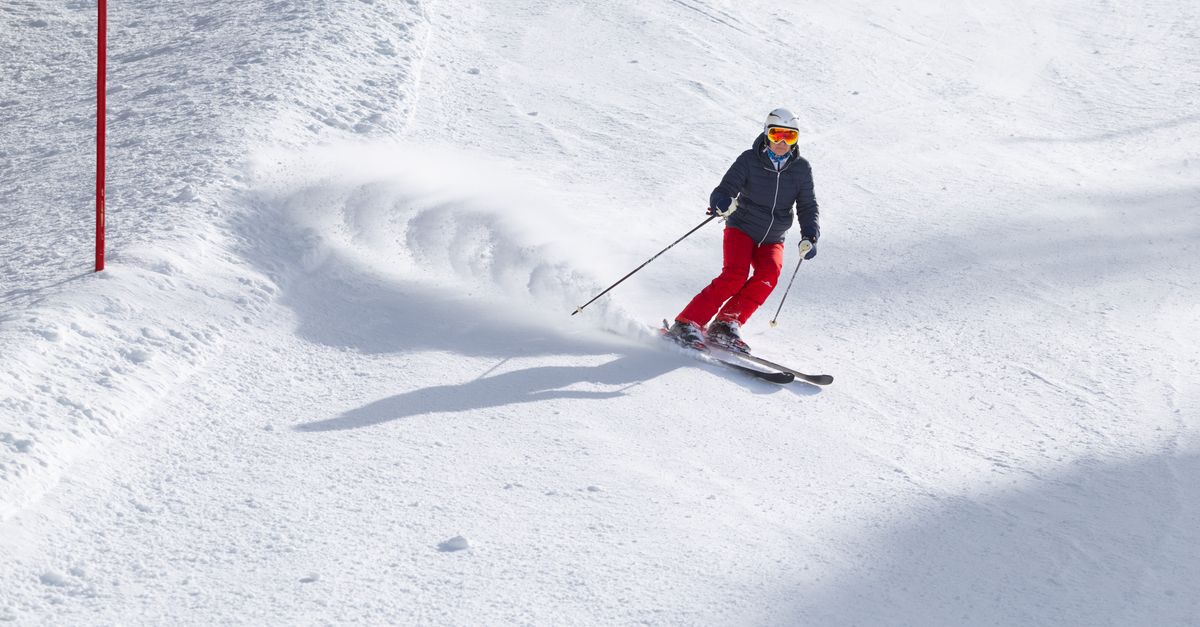 découvrez les techniques essentielles pour une adaptation réussie au ski, améliorant votre maîtrise et votre plaisir sur les pistes.