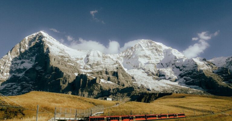 entraînement en altitude : améliorez vos performances sportives grâce à l'adaptation à l'altitude pour optimiser votre endurance et votre récupération.