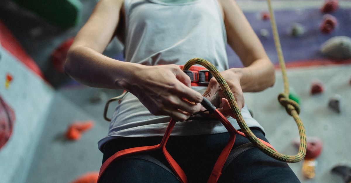 découvrez notre sélection de harnais pour via ferrata, alliant sécurité et confort pour vos aventures verticales en toute confiance.