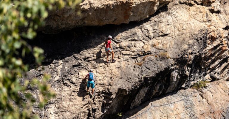 découvrez les règles essentielles de sécurité en via ferrata : équipement, préparation et bonnes pratiques pour profiter de l’itinéraire en toute confiance.