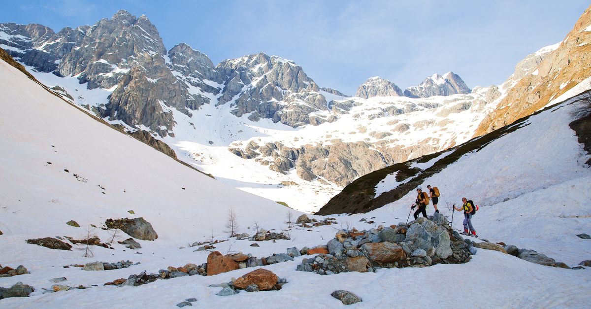 explorez le parc national des écrins : randonnées, glaciers, sommets alpins et faune sauvage au cœur d’un paysage exceptionnel.